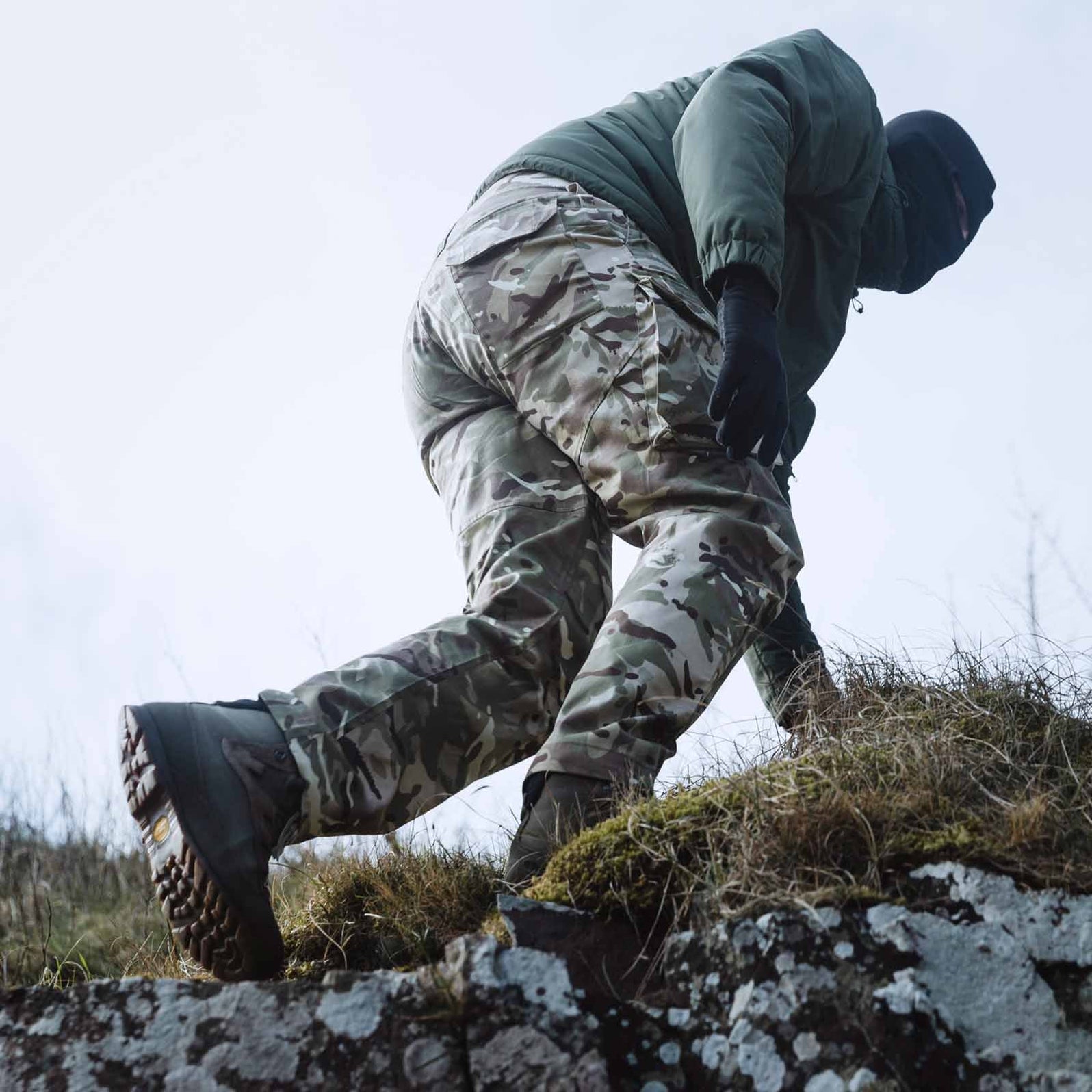 Highlander Forces Elite Shorts - Arid MC Camo - Buy Online - Shop