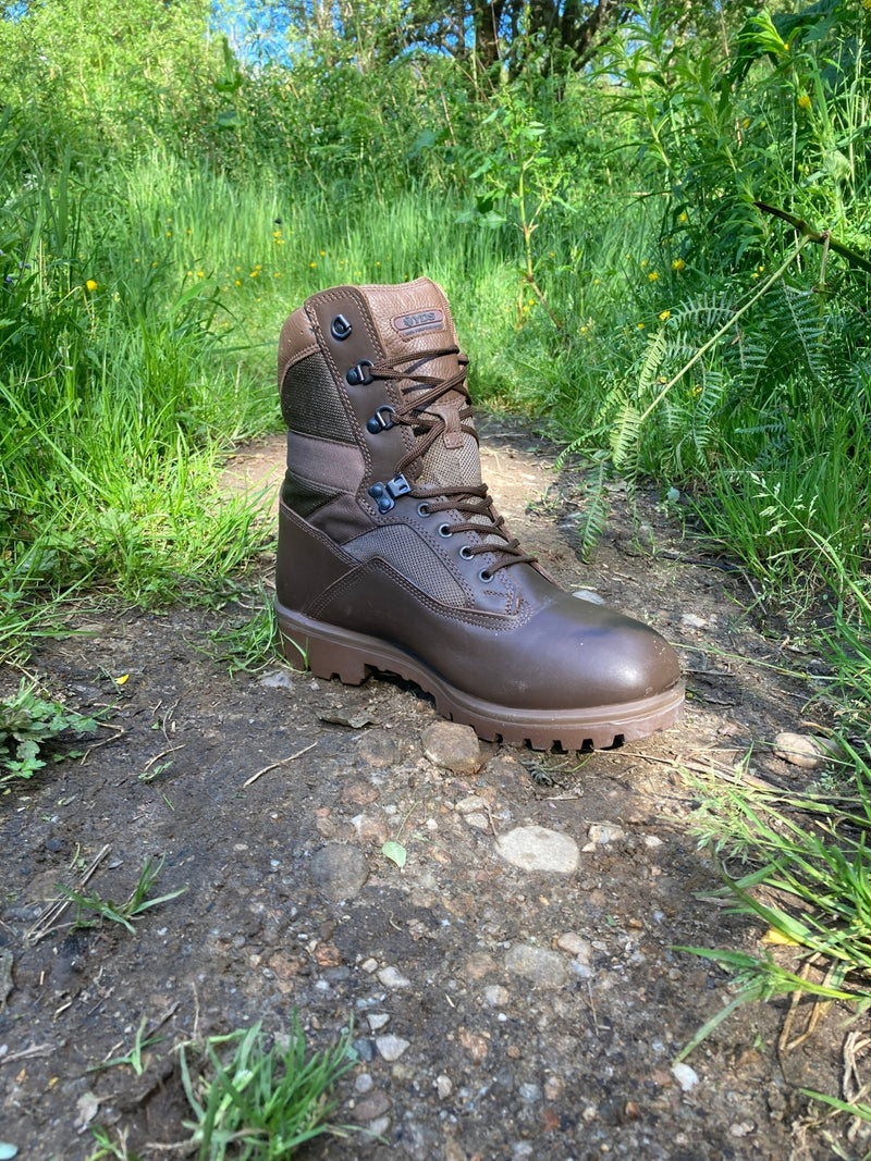 YDS Kestrel Combat Boots Brown - Female - Goarmy